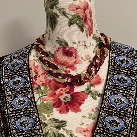 NWT J Crew Tortoise Chain Necklace - Picture 3 of 7